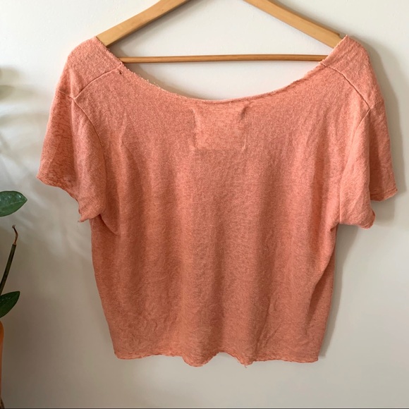 Melissa & Marley- Sheer Distressed Top - Picture 4 of 6